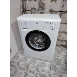 Стиральная машина Indesit WIU 81